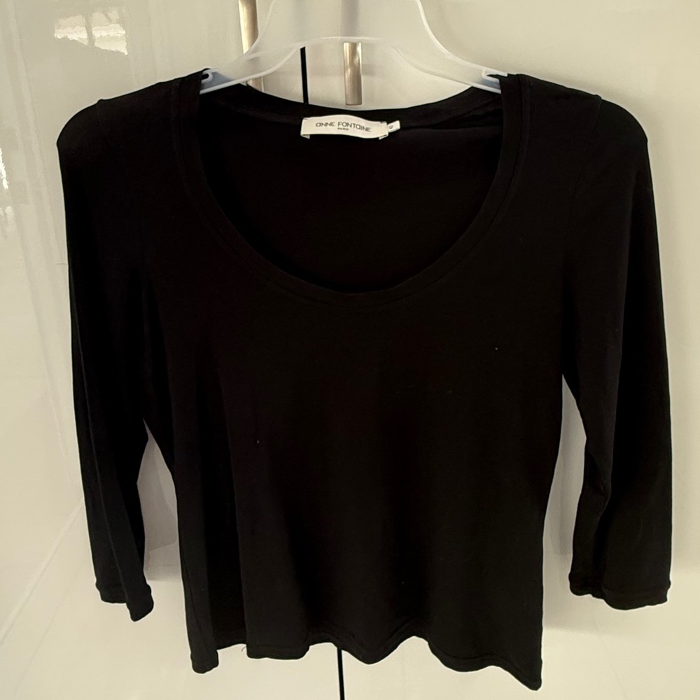 Anne Fontaine Black Scoop Neck Long Sleeve Top